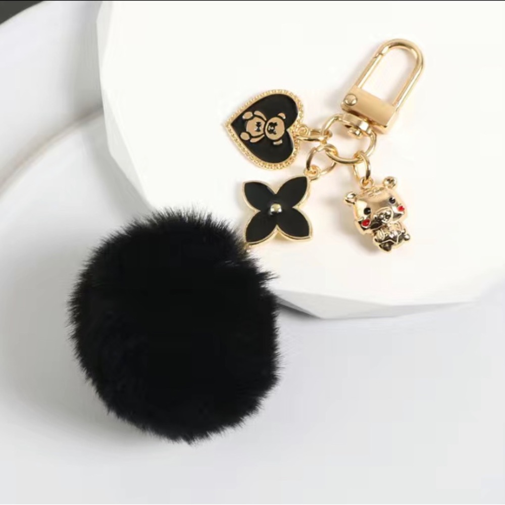 2pcs, Love Heart Bear Pom Pom Keychain/Bag Charm- 1black 1Pink - Picture 3 of 5